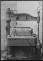 GFA 17/564: NDK Rüttelformmaschine