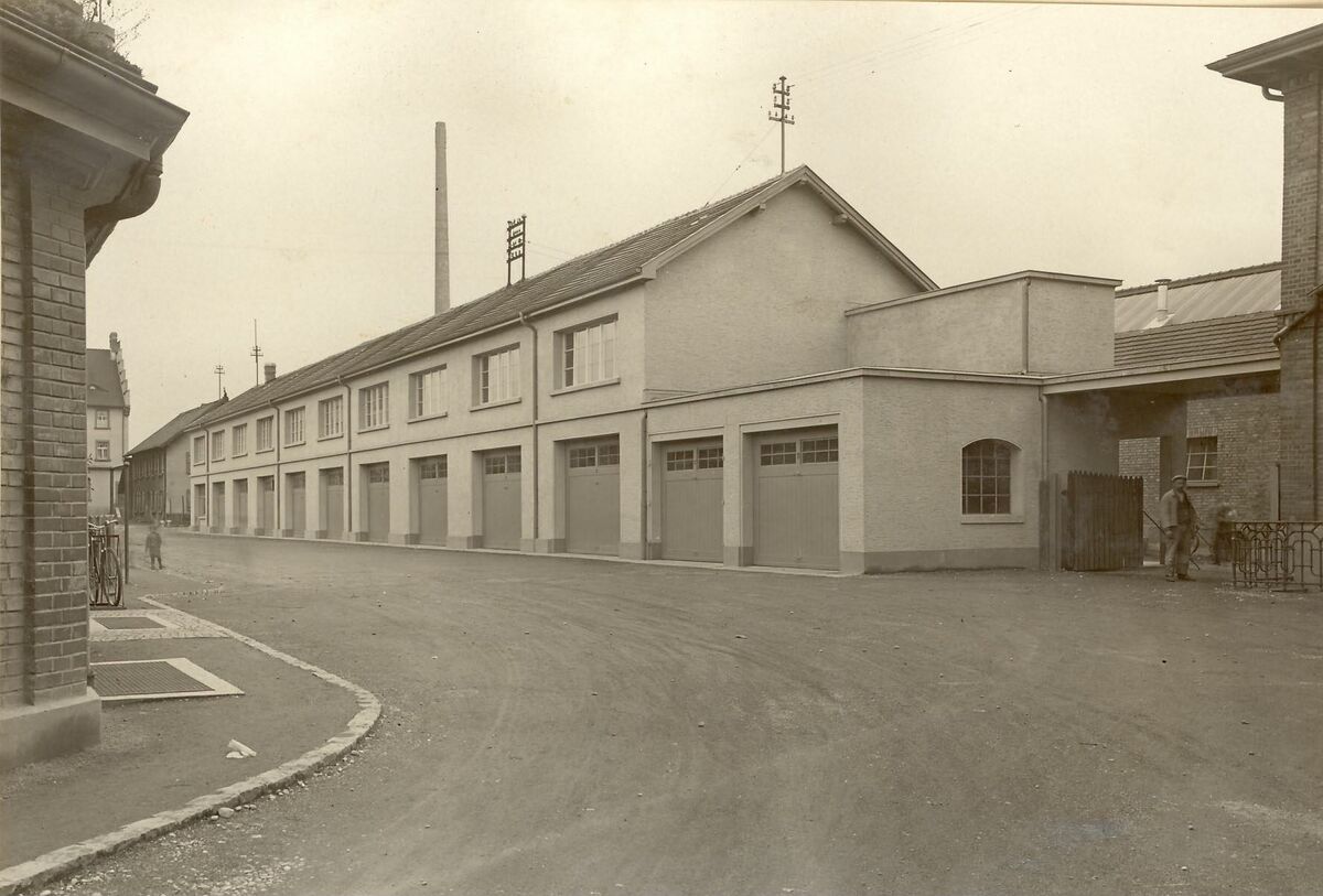 GFA 24/53.1223: Autogaragen Fabrikstrasse