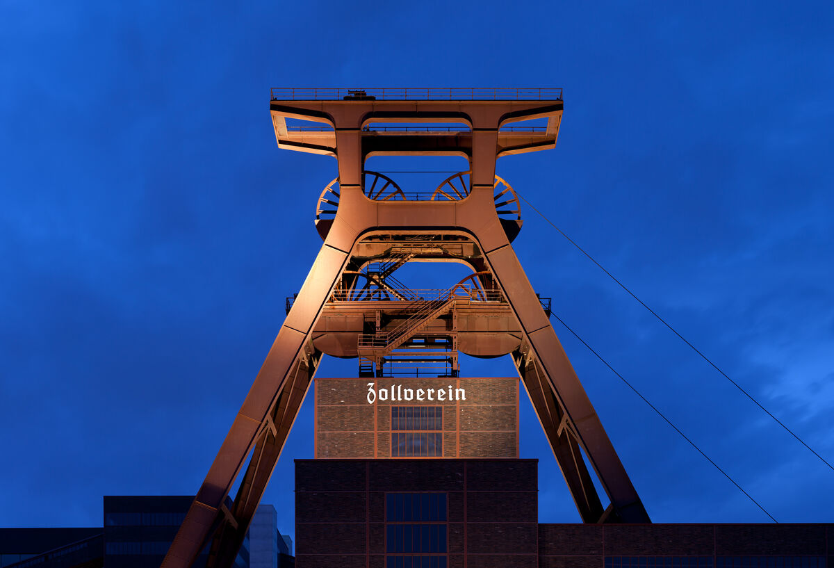 GFD 1/227: Shaft 12 of the former Zollverein mine in Essen, named after the German Customs Union (photography by Thomas Wolf, 2013)